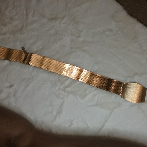 KEEPER-Vintage Gold Scalloped Belt - Picture 6 of 6